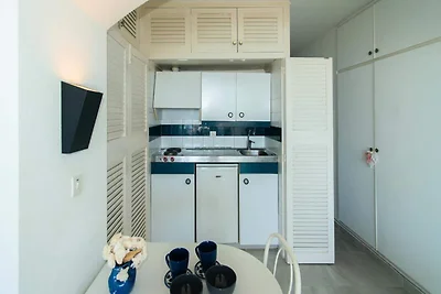 Ferienwohnung in Roses mit Meerblick und Pool