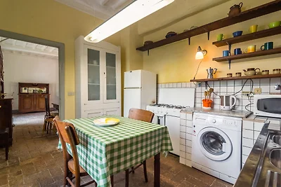 Graziosa casa colonica a Bacchereto con...