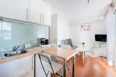 Studio für 4 Personen