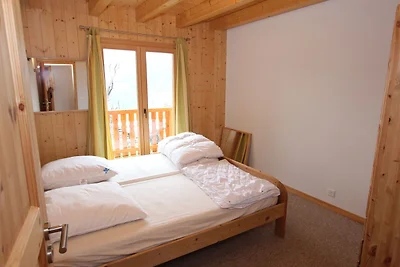 Schönes Ferienhaus mit Sauna in Riddes