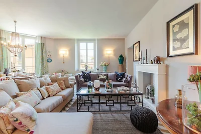 Moderner Komfort mit Terrasse in Lucca