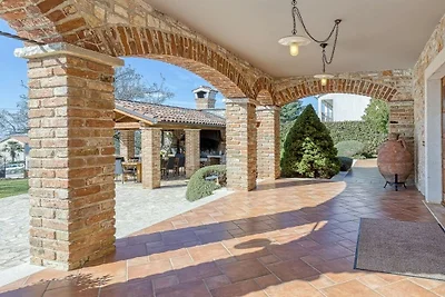 Villa in Baderna mit Schwimmbecken