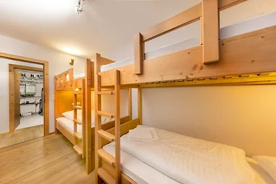 Luxuriöses Chalet mit Sauna in Königsleiten