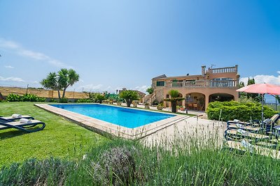 Casa di campagna a Sa Pobla con piscina