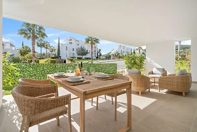 Stylish 4 Pers. Apt. ALCAZABO LAGOON...