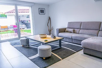 Serene villa voor 10 personen in Escalquens