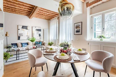 Lucca Apartment in Heart of Tuscany