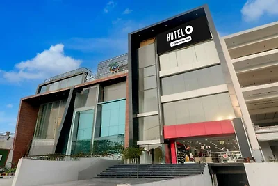 Hotel O Medical College Basaratpur Gorakhpur