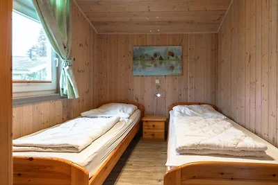 Ferienhaus mit Sauna im Ferienpark Mirow