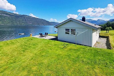 4 Personen Ferienhaus in Utvik