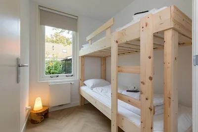 Ferienhaus mit Sauna in Oostkapelle