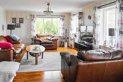 Maison de vacances pour 10 a KLÖVEDAL