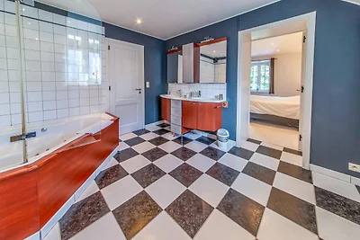 Villa Bianca in Spa con piscina