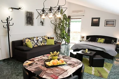 Stylish Lovran Sea View Apartments - Studio A...