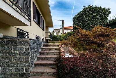 Ferienhaus in Casciago mit Wifi