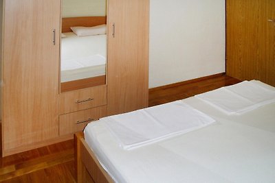 Apartments Fortuna w Pirovac, niedaleko plaza