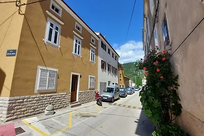 Rooms Argo - Yellow Double Room