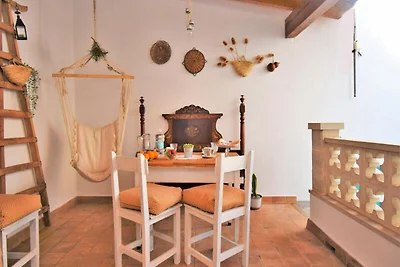 Huis in Muro met terras en barbecue