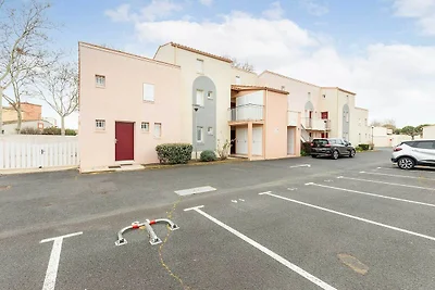 Appartamento ad Agde con piscina comune