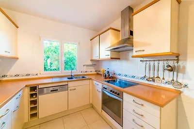 Villa in Son Serra bij Natuurstranden