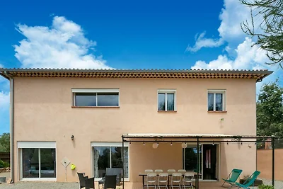 Pittoresca villa a Montmeyan con piscina