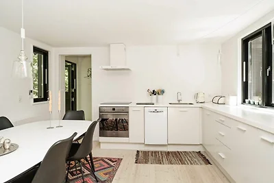 6 Personen Ferienhaus in Tisvildeleje