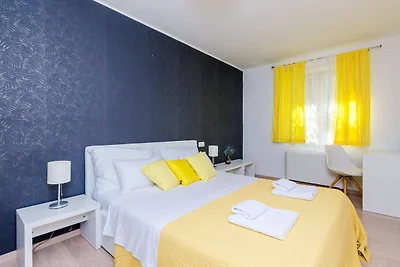 Villa Art Gallery - Six Bedroom Villa with Te...