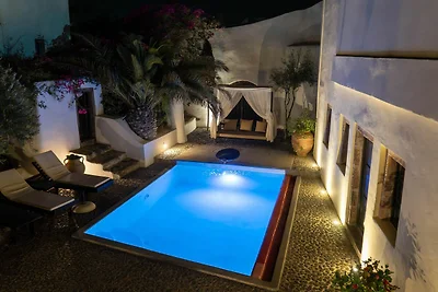 Geräumige Villa mit Swimmingpool