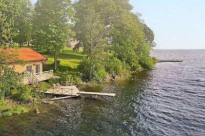 6 Personen Ferienhaus in HOVA