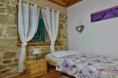 Villa in ZADAR mit Schwimmbecken