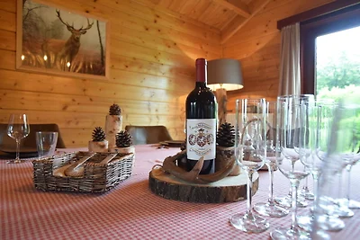 Geräumiges Chalet in Durbuy mit Garten