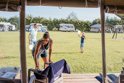 Leuke tentlodge op een vakantiepark