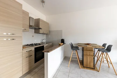 Apartment mit Klimaanlage und Terrasse