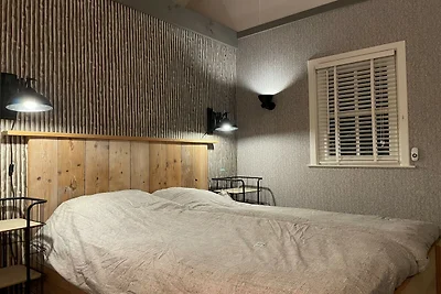 Wunderschönes Chalet am Flussufer in Cothen