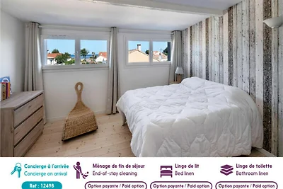 Huis vlakbij La Prée Beach met uitzicht op...