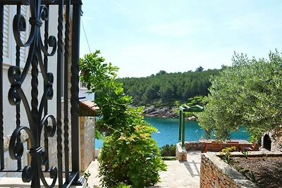 Blissful Bay Apartments Vrboska - One Bedroom...