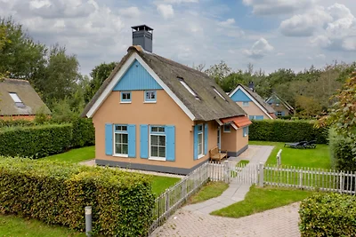 Villa mit 2 Badezimmern auf Texel, Meer 2 km...