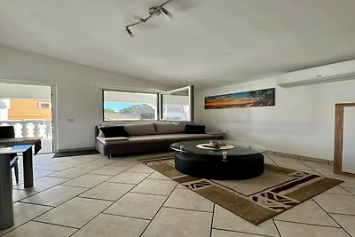 Apartment Didovi Dvori 2 with jacuzzi