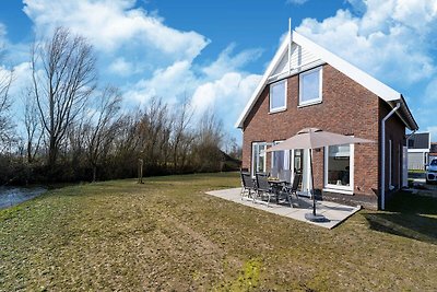 Nieuw vakantiehuis aan het water