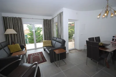 Accogliente casa vacanze con piscina privata