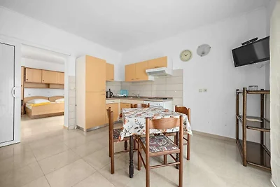Rustig appartement aan zee in Kampor
