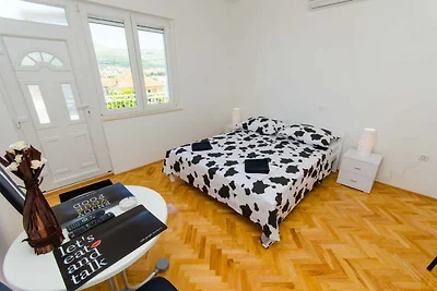 Apartments Ivana (TR) - Studio with Balcony a...