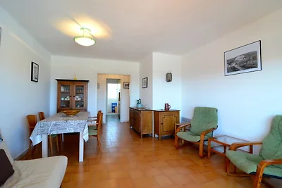 Ferienwohnung in Lescala für fünf Personen