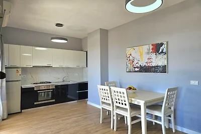 Apartment in Saranda with Stunning Sea Views
