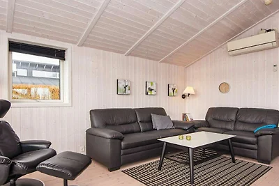 6 Personen Ferienhaus in Juelsminde-By Traum