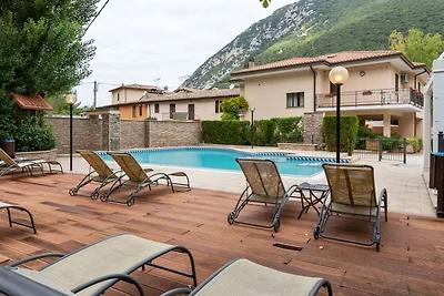 Zweizimmer-Ferienhaus mit Pool