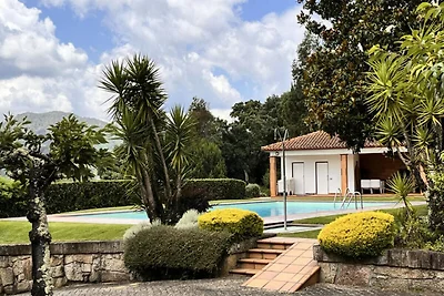 Appartement in Cabeceiras met tuin en zwembad