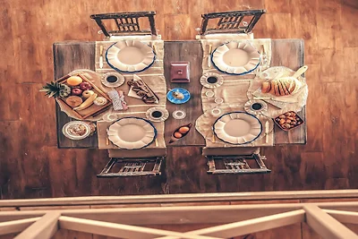 Historische villa met grotzwembad en uitzicht...