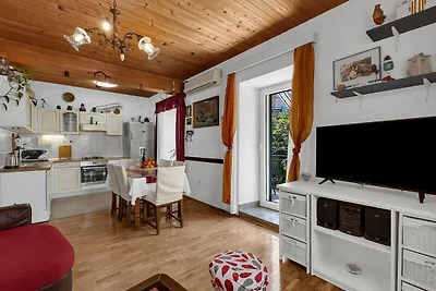 Apartments Kata - Three Bedroom Apartment wit...