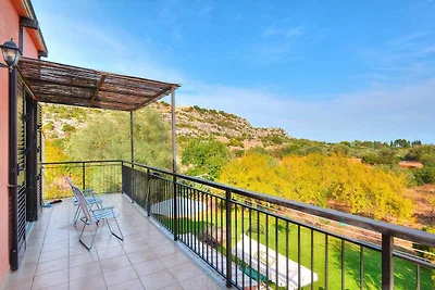 Casa vacanze con piscina privata, Floridia